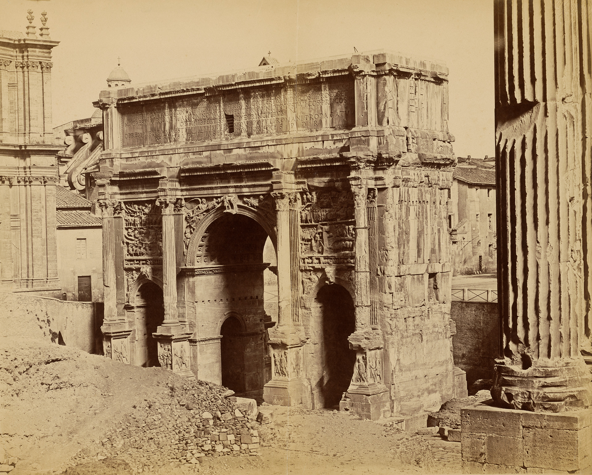 Face ouest de l'arc de Septime Sévère, Rome (Italie), [sd] © Ministère de la Culture (France), Médiathèque du patrimoine et de la photographie, diffusion RMN-GP