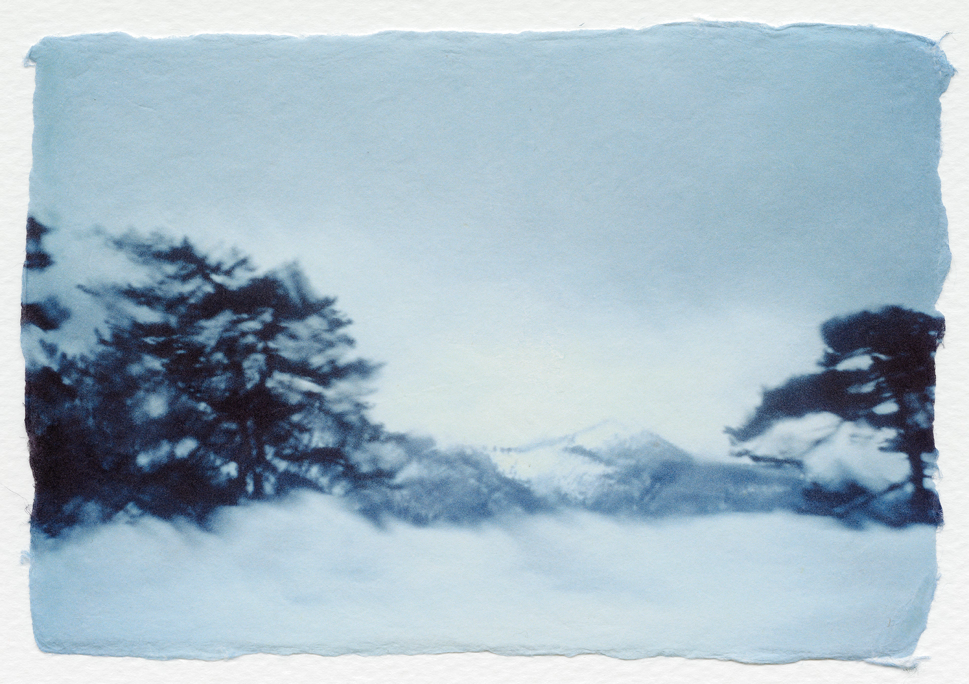 Dolorès Marat, La Neige en Corse, [sd], tirage numérique pigmentaire sur papier Japon, 10 × 14,5 cm