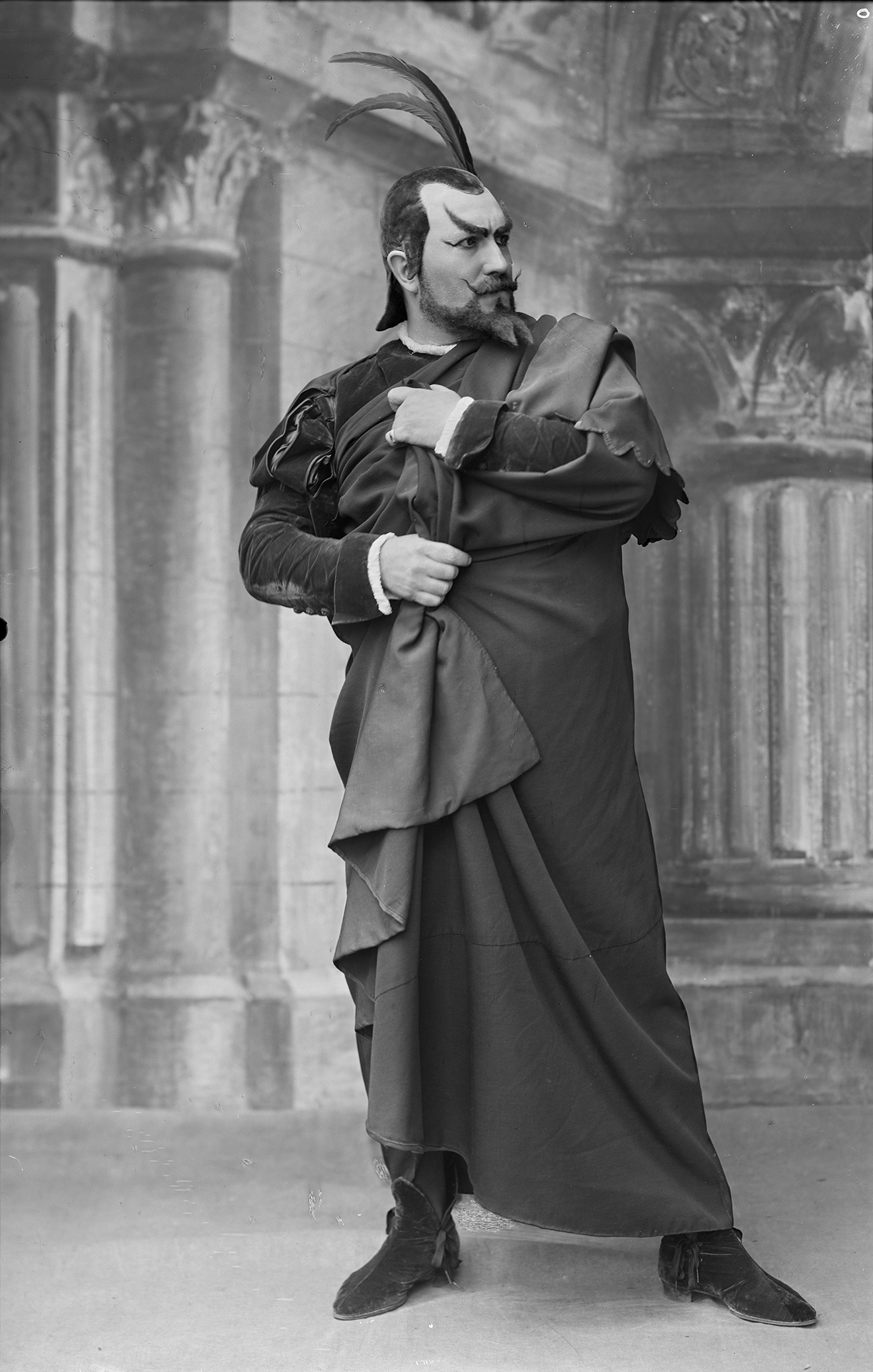 Francisque jouant Méphistophélès dans Faust, 1902