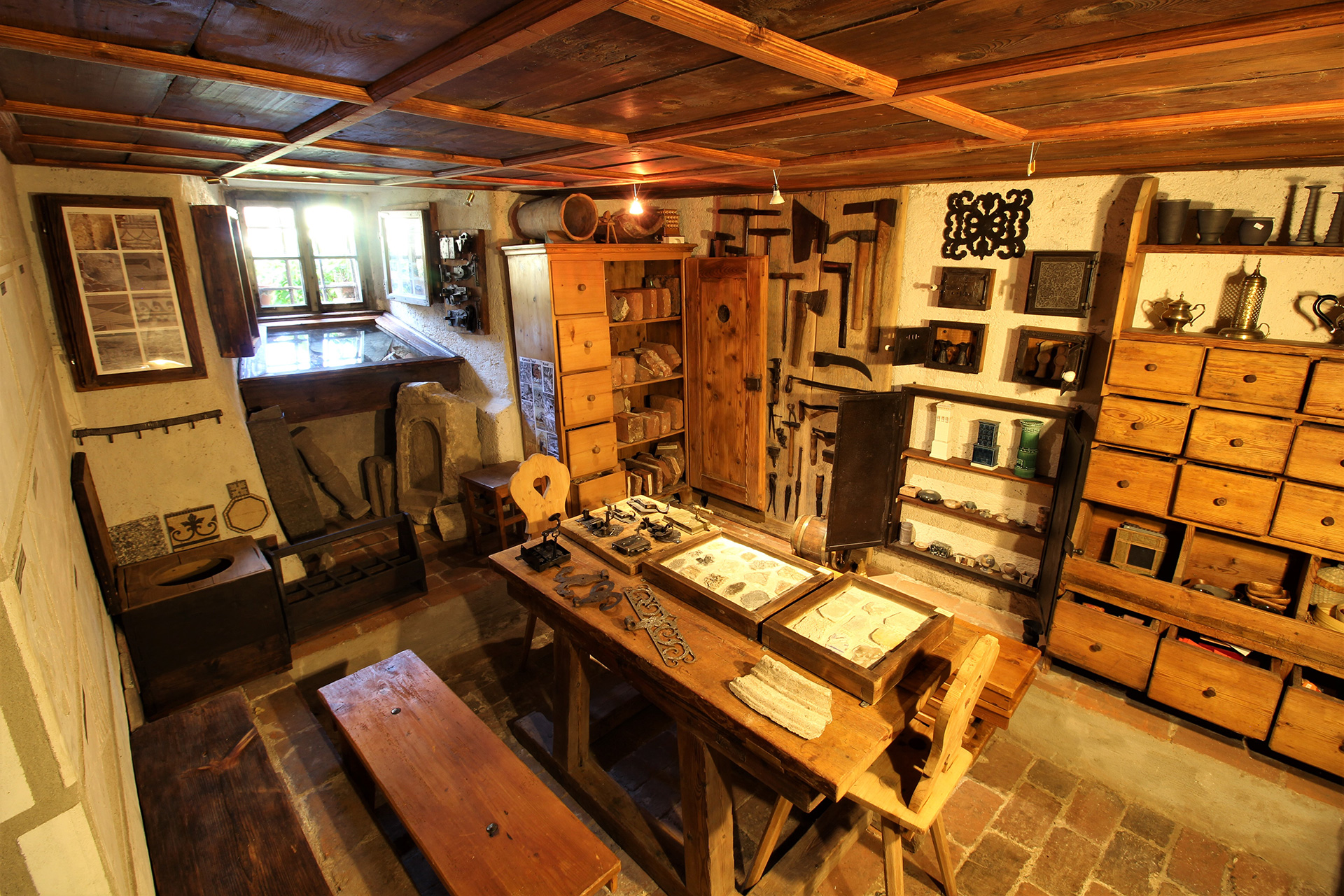 Komora - dílna, République tchèque