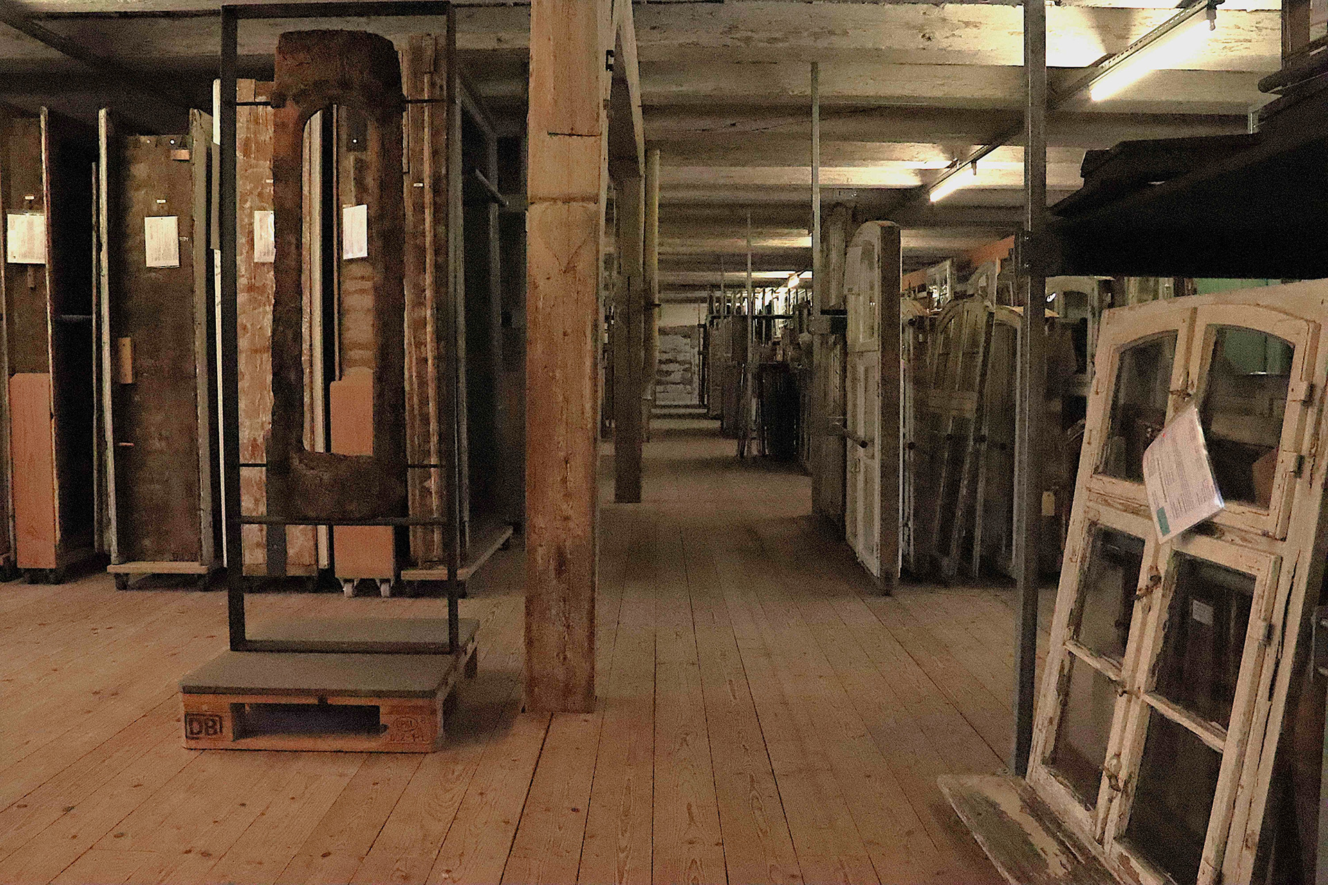 Collection windows-doors, Thierhaupten Materialbibliothek