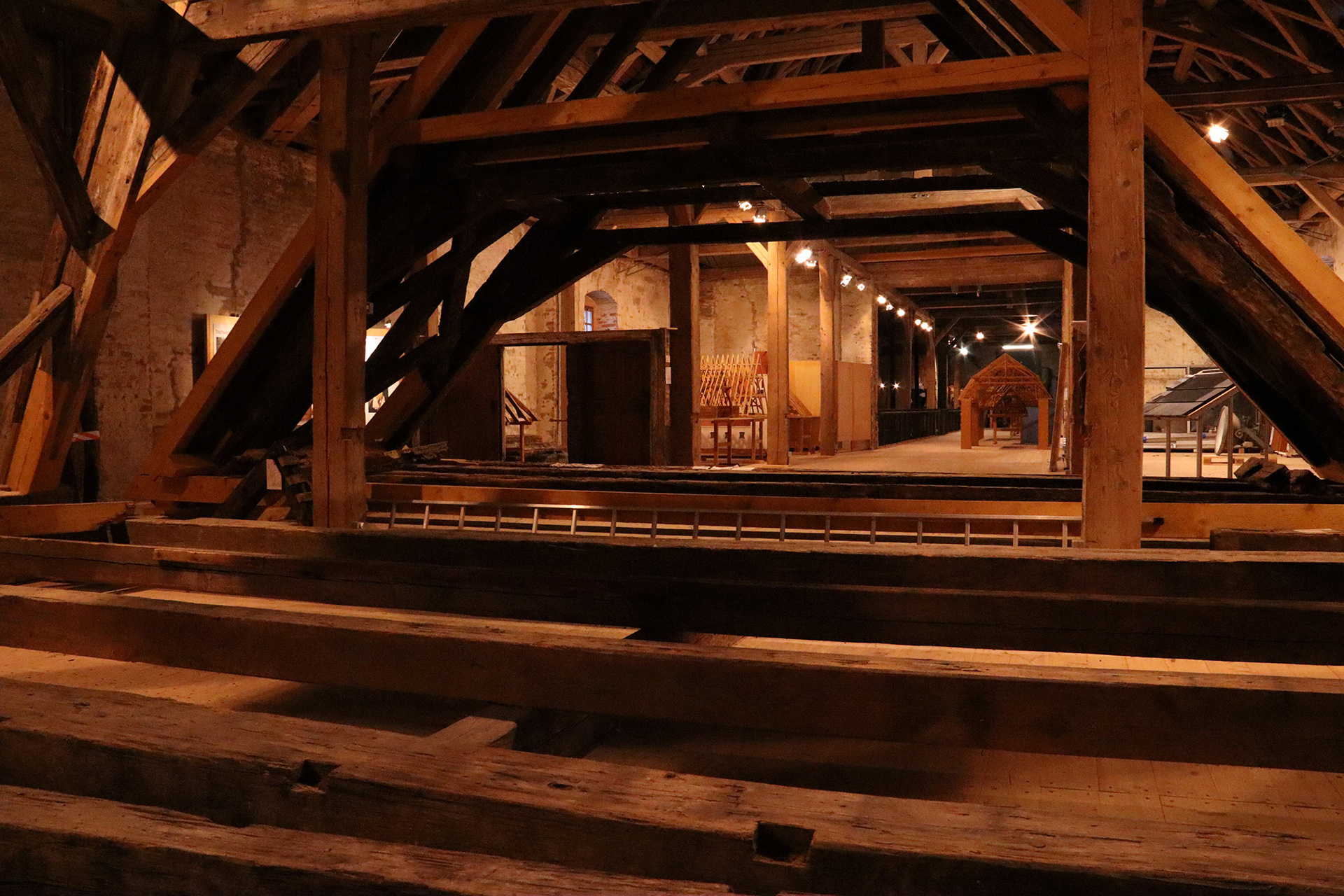 collection roof construction-models, Thierhaupten Materialbibliothek