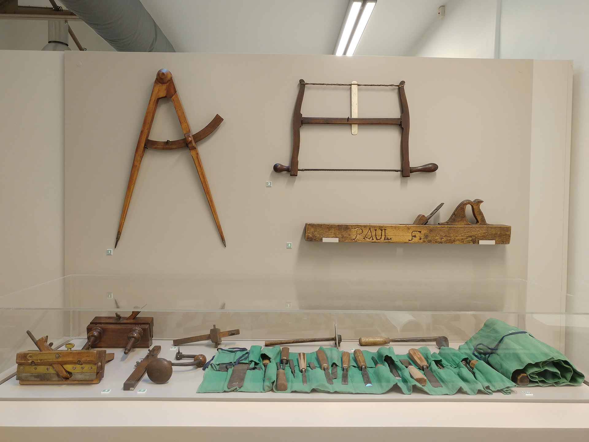 collection outils bois de la mathériautheque de la MPP 