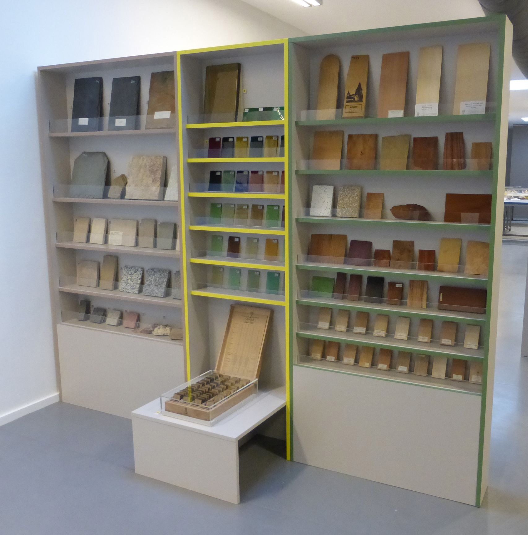 collection CRMH matériaux brut 