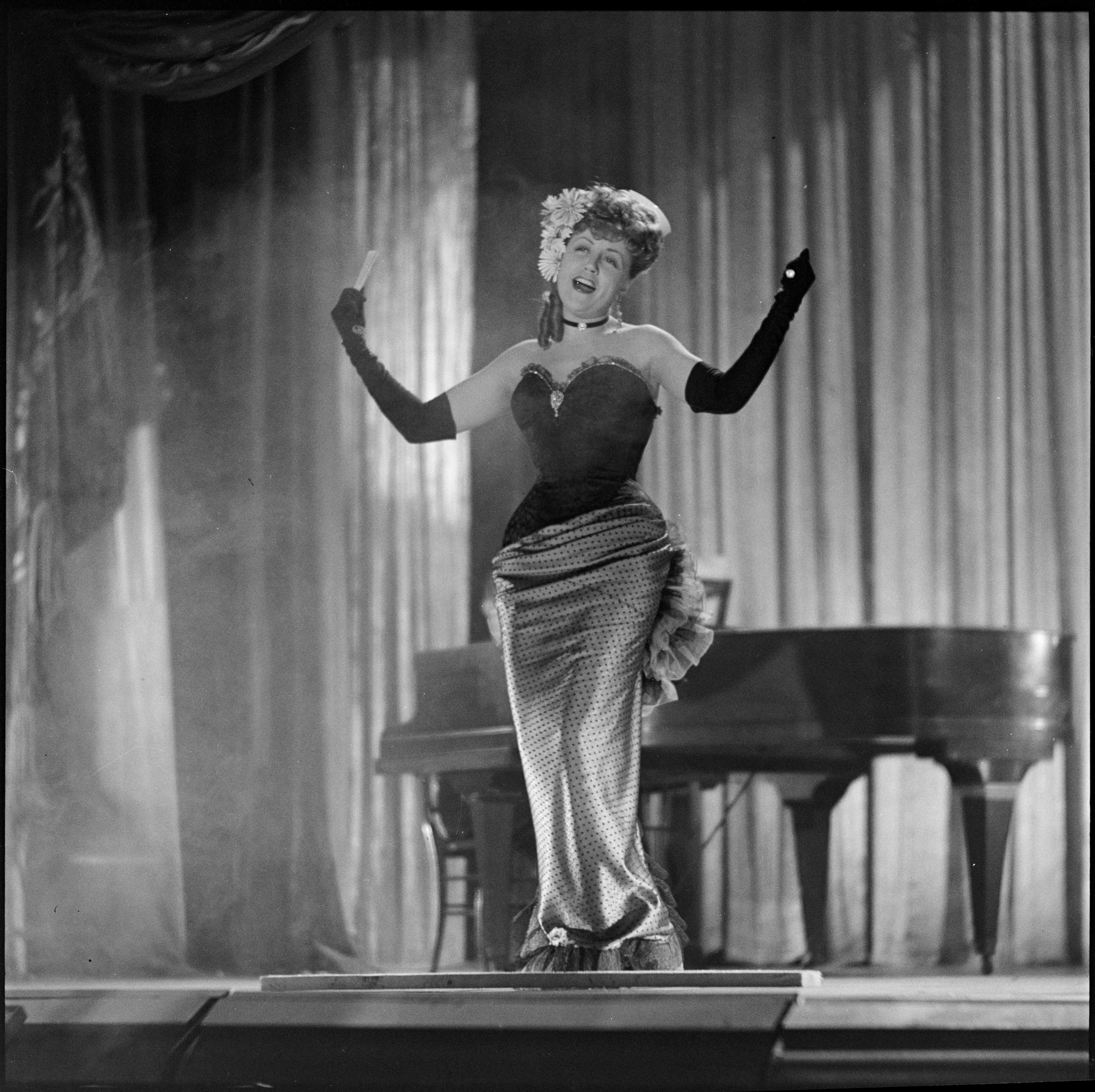 Sam Lévin, Suzy Delair jouant Jenny Lamour dans Quai des Orfèvres de Henri-Georges Clouzot, 1947