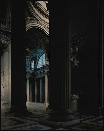 Daniel Boudinet, Vue intérieure du monument, colonne et coupole principale, Panthéon, 1985