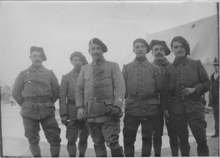 Robert Vaucher, La garde de Corfou par le 6ème bataillon de chasseurs alpins (10 janvier - 10 avril 1916). Officiers et soldats du service de censure à la poste grecque