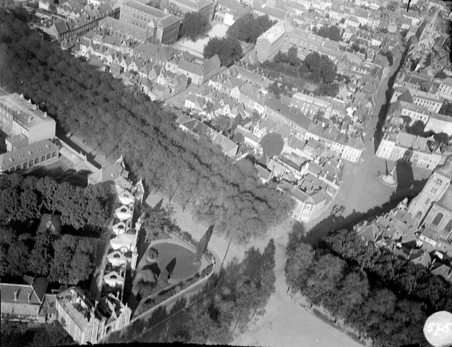 René Desclée, Vue aérienne (prise de vue par cerf-volant) de la place de Lille, 1920.09.19