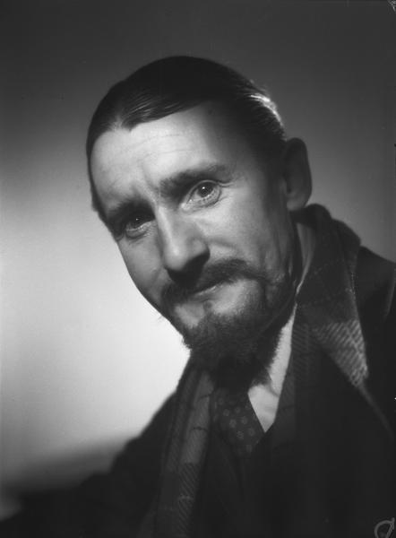 Studio Harcourt .jpg