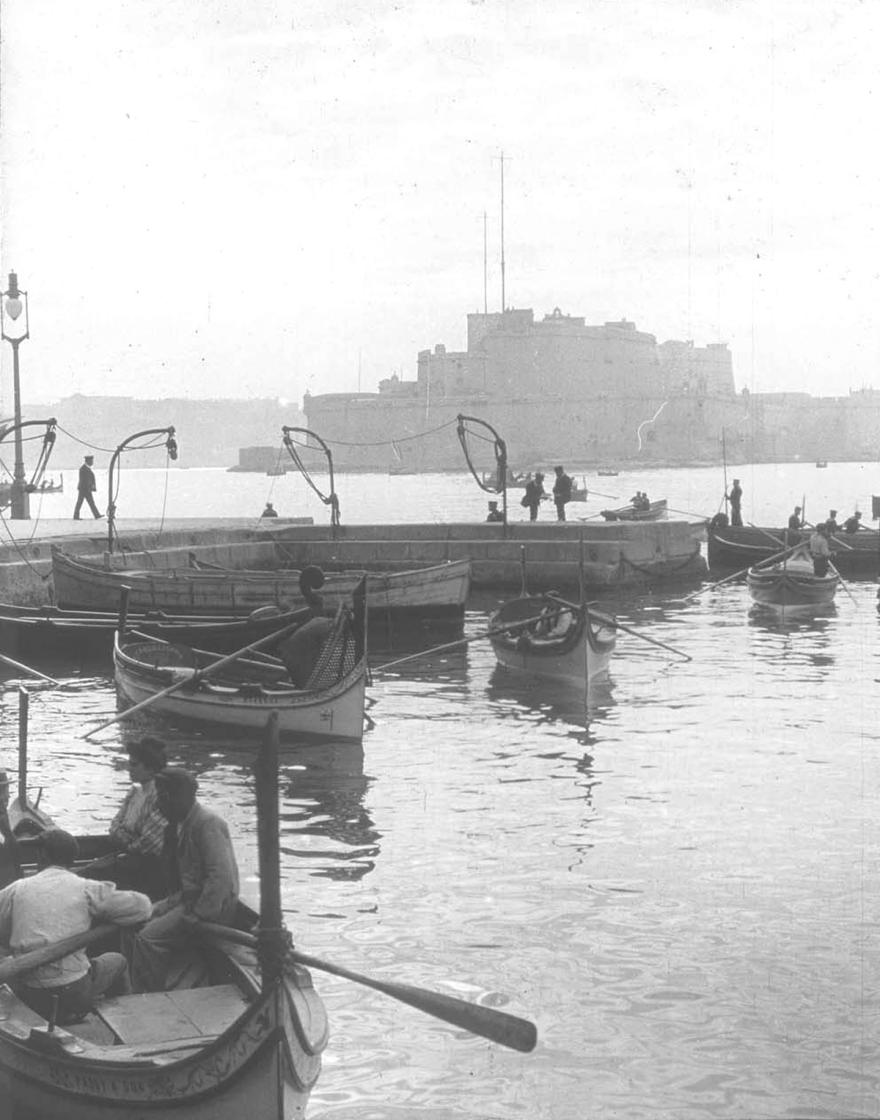 Media Name: 10l01329_1200.jpg