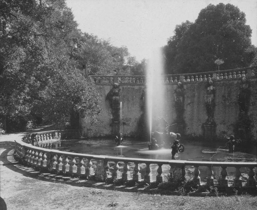 Media Name: 10l02014_1200.jpg