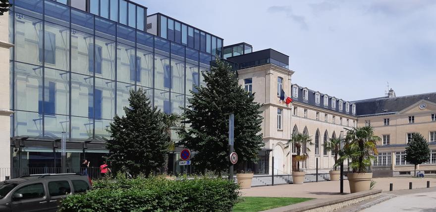 Photo de la façade de la MPP à Charenton.