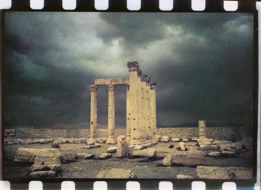 Dolorès Marat, Temple de Palmyre, 1992