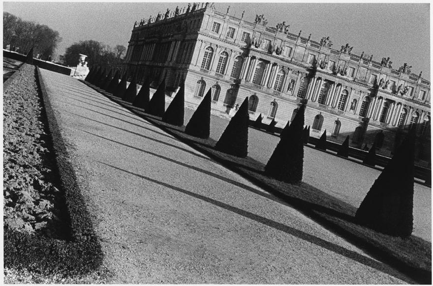  Bruno Réquillart, Domaine national, parc du château, Versailles (Yvelines), 1977.
