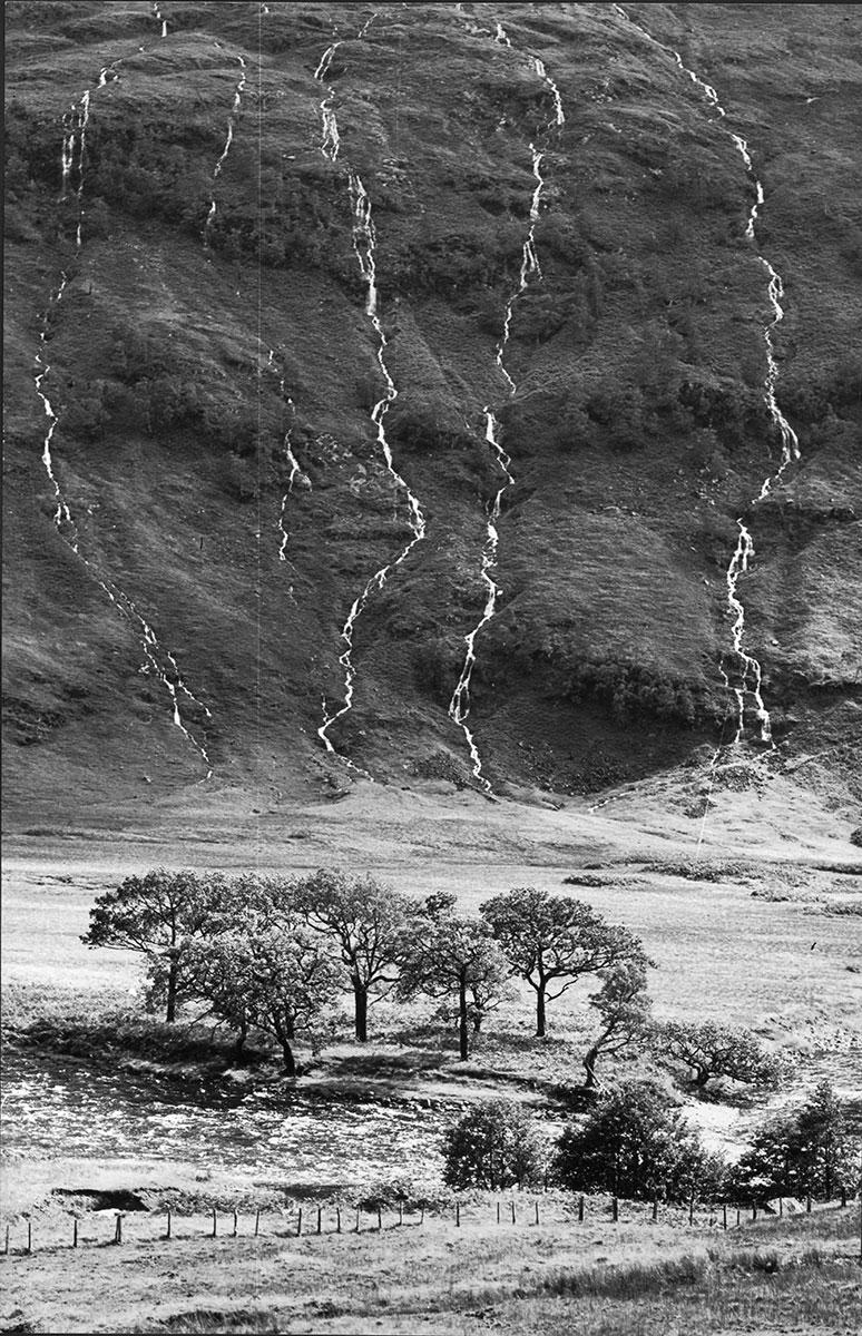 Gilles Ehrmann, Paysage montagneux entre Glencoe et Glenedive, 1962