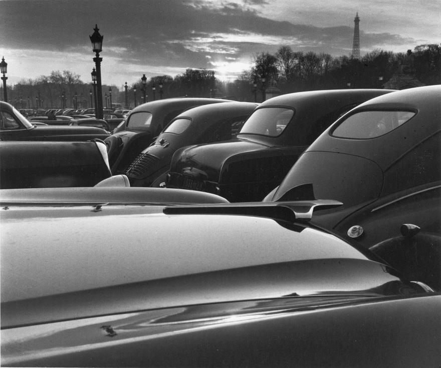 Willy Ronis, Place de la Concorde, Paris, 1952.