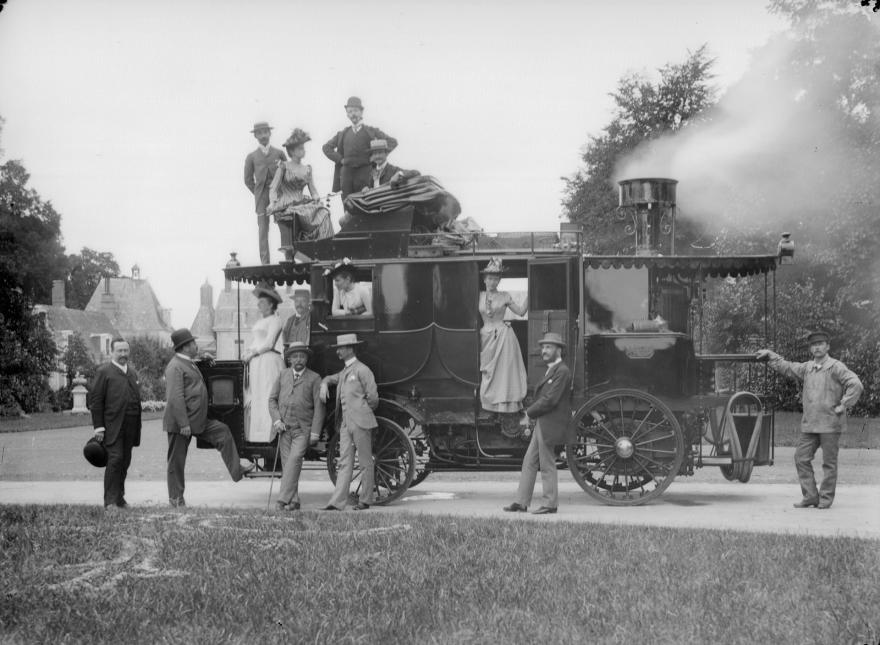 Gustave-William Lemaire, Automobile à vapeur, château des Perrays (Sarthe), 1920 © Ministère de la Culture (France), MPP, diff. GrandPalaisRMN Photo