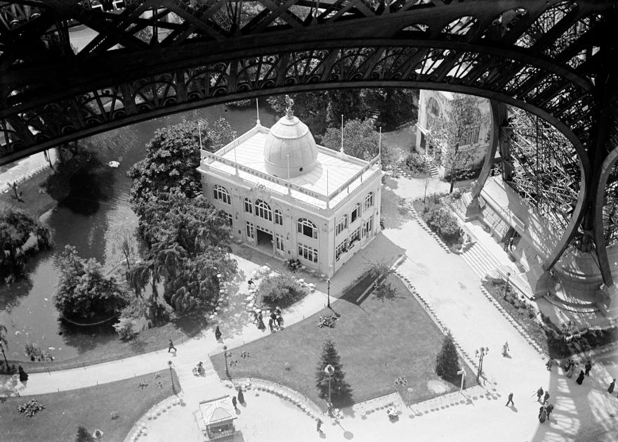 Émile Zola, Exposition universelle de Paris, vue plongeante depuis la tour Eiffel, 1900  © Ministère de la Culture (France), MPP, diff. GrandPalaisRmn Photo.