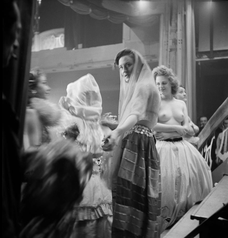 Roger Parry, Dans les coulisses du spectacle de Choppy, France, 1941