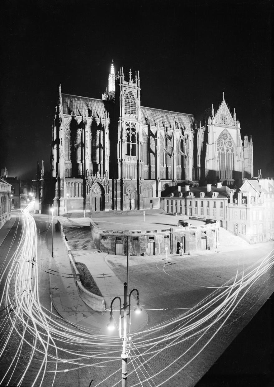 René-Jacques,Vue de nuit de la façade occidentale Metz, (France), 1950-1951