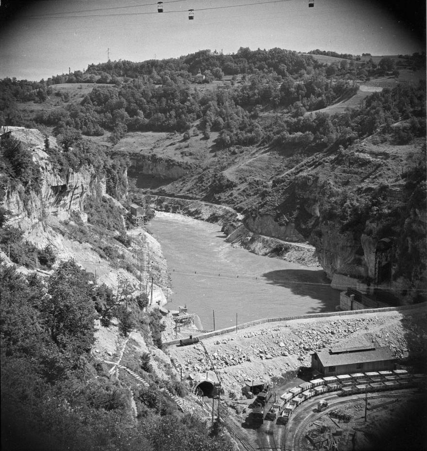 Media Name: 70l05085b_1200.jpg