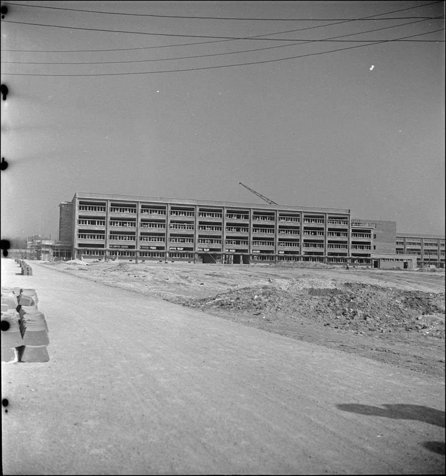 Media Name: 70l09791a_1200.jpg