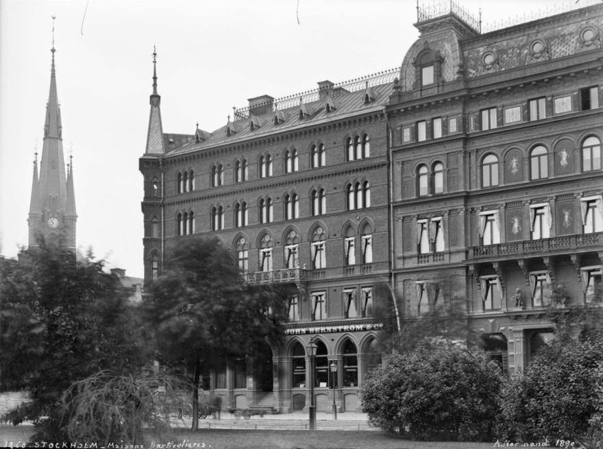 Media Name: nrm01259_1200.jpg