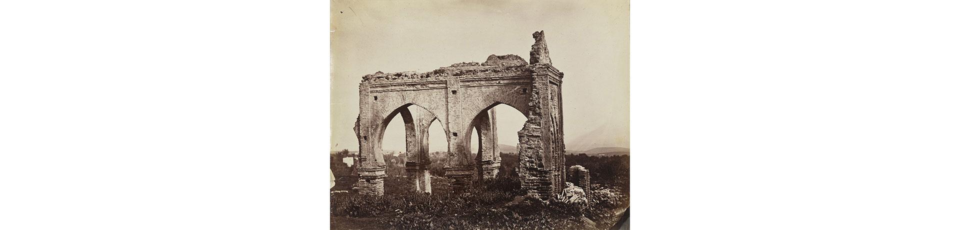 Augustin-Joseph Pedra (v. 1809-?), Mausolée de Sidi Abou Ishaq Tayar ou Kouba de Sidi Bouisrak, vers 1870 © Ministère de la Culture (France), Médiathèque du patrimoine et de la photographie, diff. GrandPalaisRmn Photo